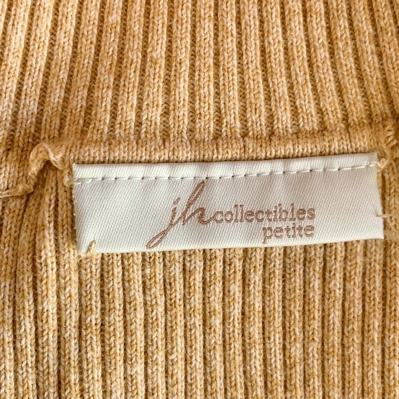 Turtle Neck Sweater - Picture 4 of 4